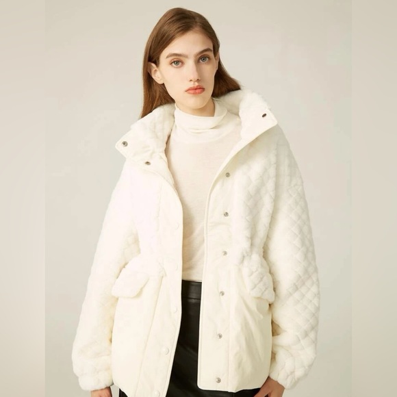 MOTF Teddy Jacket - Picture 2 of 10